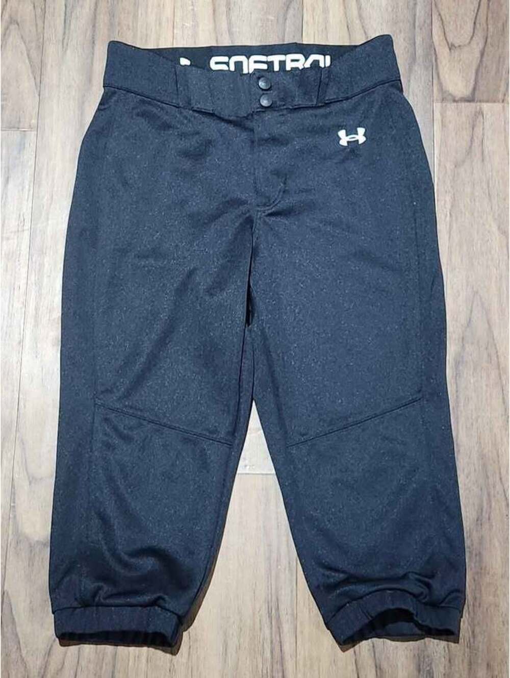 Under Armour Womans Softball Pants Size Small black